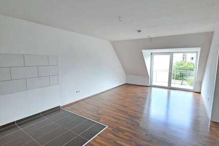 Wohnung Kaiserslautern Betzenberg - 3 Zimmer, 76 m&sup2;, 551&euro; | Angebot:27667746