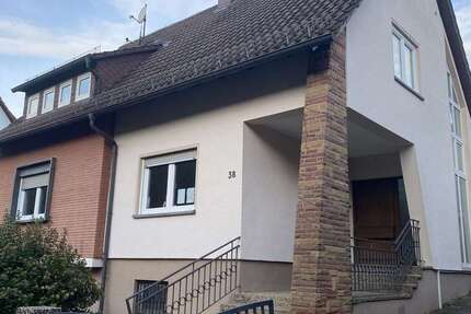 Haus zum Kaufen in Landstuhl 298.000 € 175 m² 5 zimmer