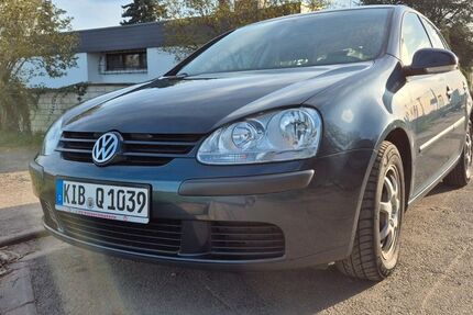 VW Golf 174.000 km 2.450 &euro; Kaiserslautern 67659