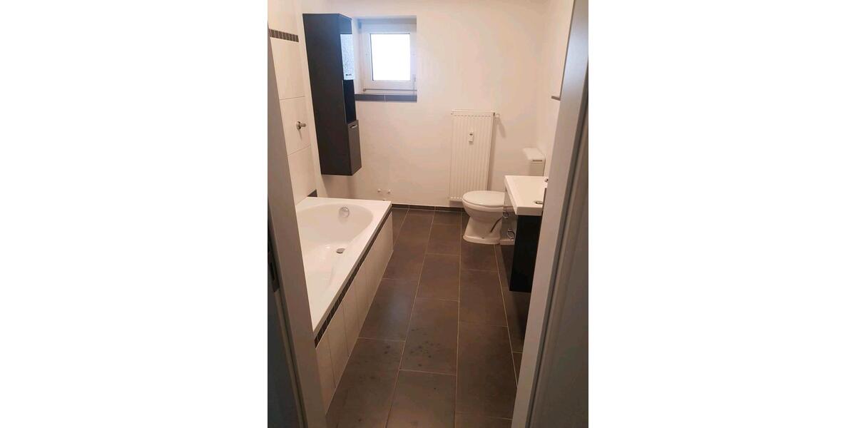 Etagenwohnung Bruchmühlbach-Miesau Miesau - 2 Zimmer, 90 m&sup2;, 950&euro; | Angebot:26179231