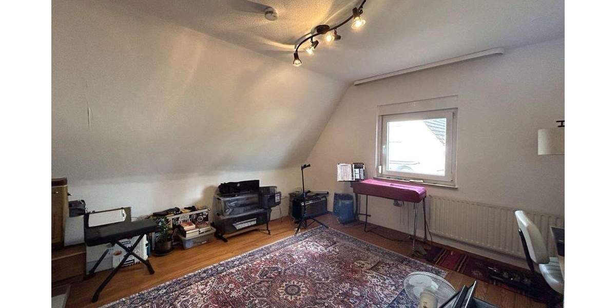 Einfamilienhaus Kaiserslautern / Morlautern Morlautern - 6 Zimmer, 202 m&sup2;, 399.000&euro; | Angebot:25684596