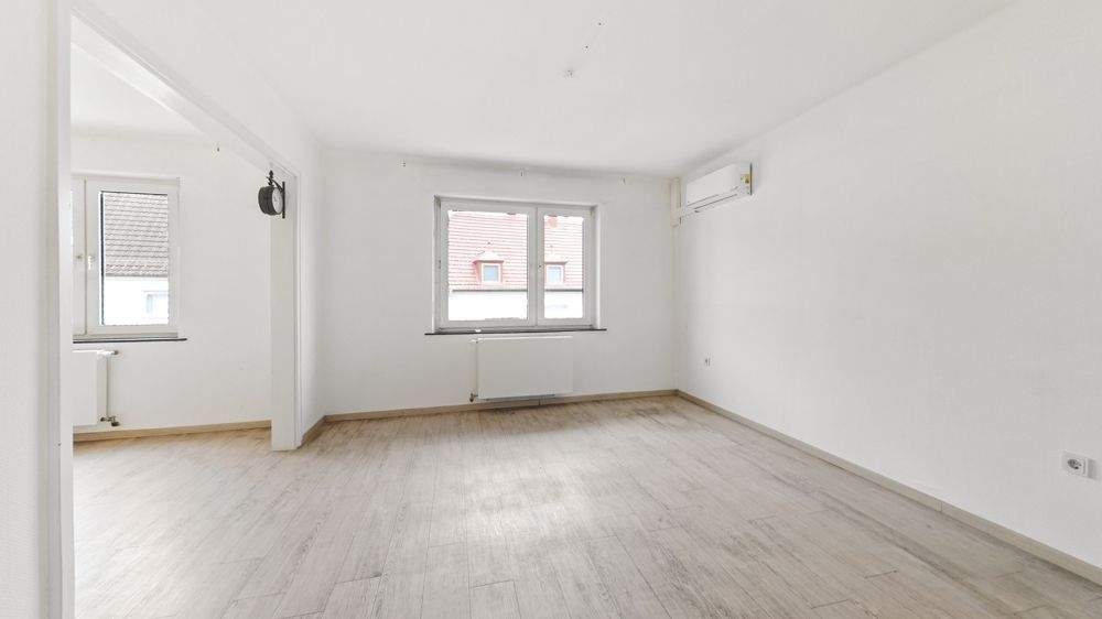 Doppelhaushälfte Leimen - 4 Zimmer, 140 m&sup2;, 219.000&euro; | Angebot:25680350