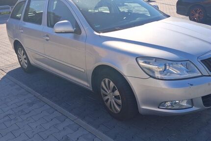 Skoda Octavia 288.000 km 3.300 &euro; Heinzenhausen 67742