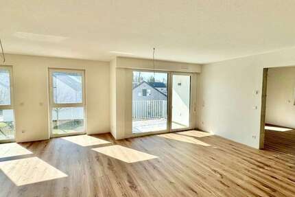 Wohnung Kaiserslautern Bahnheim - 2 Zimmer, 82 m&sup2;, 1.090&euro; | Angebot:25586524