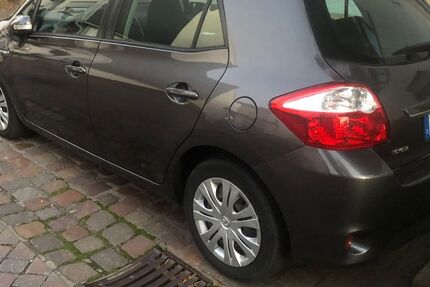 Toyota Auris 143.000 km 6.499 &euro; Ramstein-Miesenbach 66877