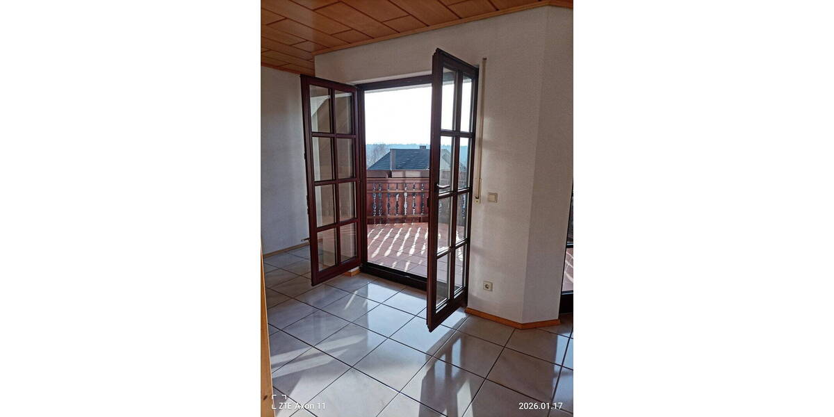 Etagenwohnung Ramstein-Miesenbach Miesenbach - 3 Zimmer, 118 m&sup2;, 270.000&euro; | Angebot:26595215