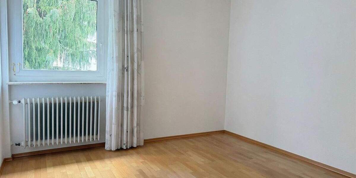 Doppelhaushälfte Kaiserslautern Innenstadt - 6 Zimmer, 144 m&sup2;, 295.000&euro; | Angebot:25915503