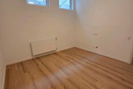 Neue 2 Zi Wohnung in Kaiserslautern Zentrum,gegenüber Hochschule zimmer