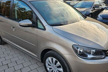 VW Touran 146.420 km 6.950 &euro; Lachen-Speyerdorf 67435