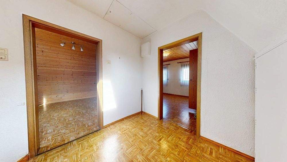 Mehrfamilienhaus, Wohnhaus Rodalben - 5 Zimmer, 141 m&sup2;, 139.000&euro; | Angebot:25802499