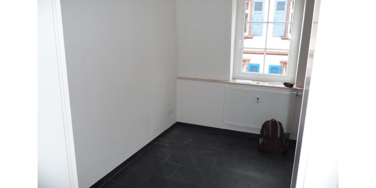 Etagenwohnung Kaiserslautern Betzenberg - 3 Zimmer, 77 m&sup2;, 770&euro; | Angebot:26261581