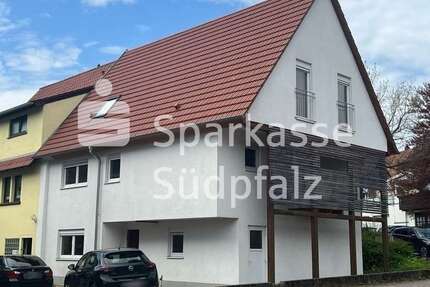 Haus zum Kaufen in Hauenstein 209.000 € 183 m² 6 zimmer