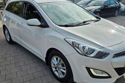 Hyundai i30 36.544 km 6.650 &euro; Lachen-Speyerdorf 67435