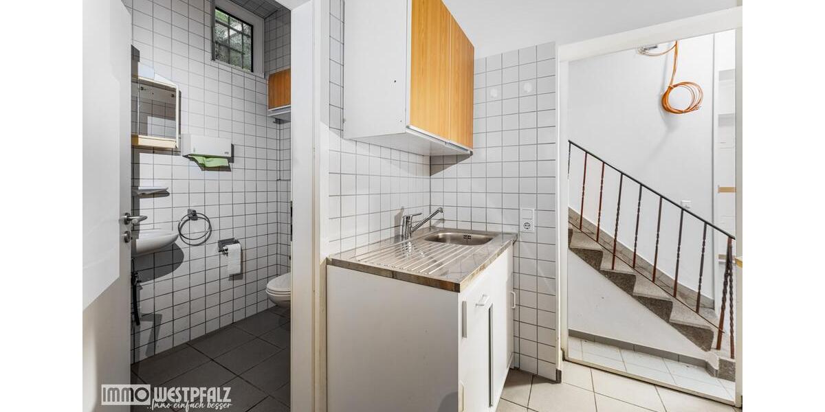 Planbare Innenstadtlage – vielseitiges Ladenlokal mit Option auf Eigentümerbeteiligung zimmer