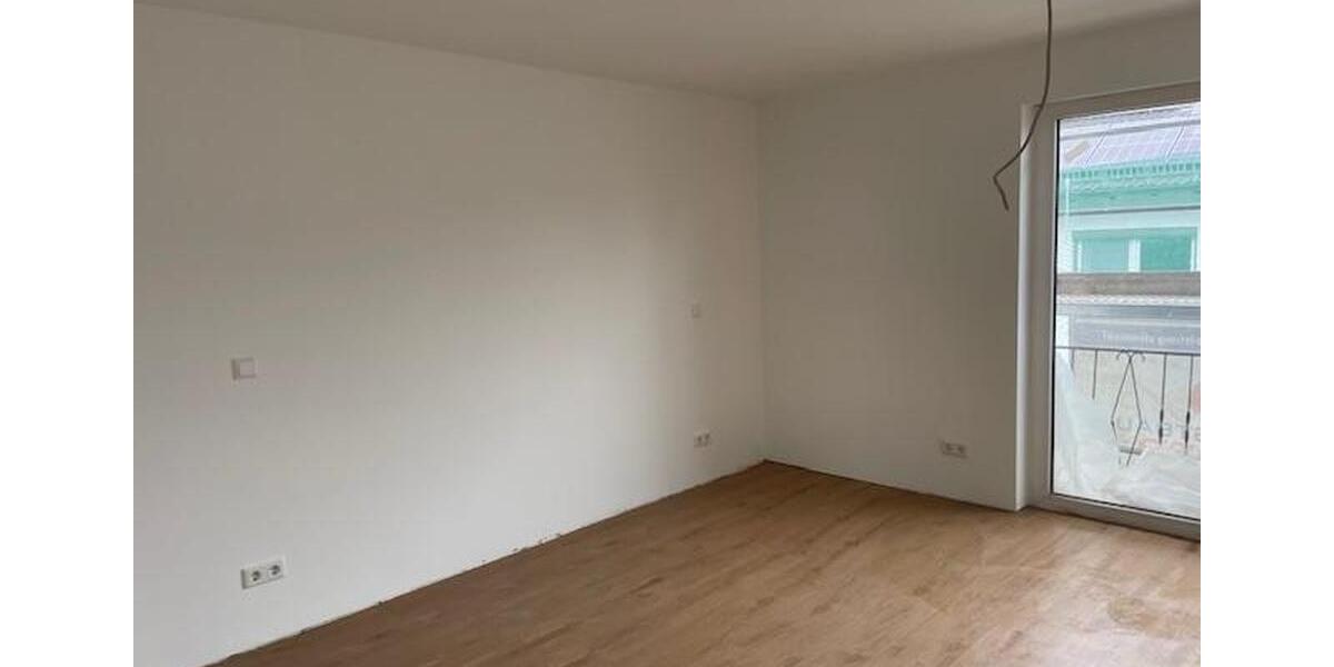 Etagenwohnung Rodenbach - 4 Zimmer, 100 m&sup2;, 1.200&euro; | Angebot:26164927