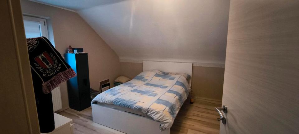 Einfamilienhaus Ramstein-Miesenbach Hütschenhausen - 6 Zimmer, 150 m&sup2;, 250.000&euro; | Angebot:26648748