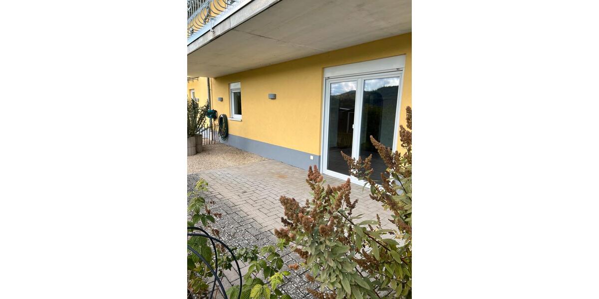 Erdgeschoßwohnung Leimen - 2.5 Zimmer, 96 m&sup2;, 650&euro; | Angebot:25403502