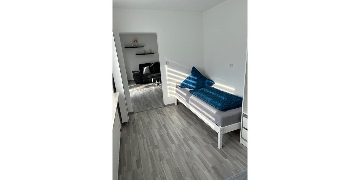 Etagenwohnung Kaiserslautern Engelshof - 3 Zimmer, 100&euro; | Angebot:22056608