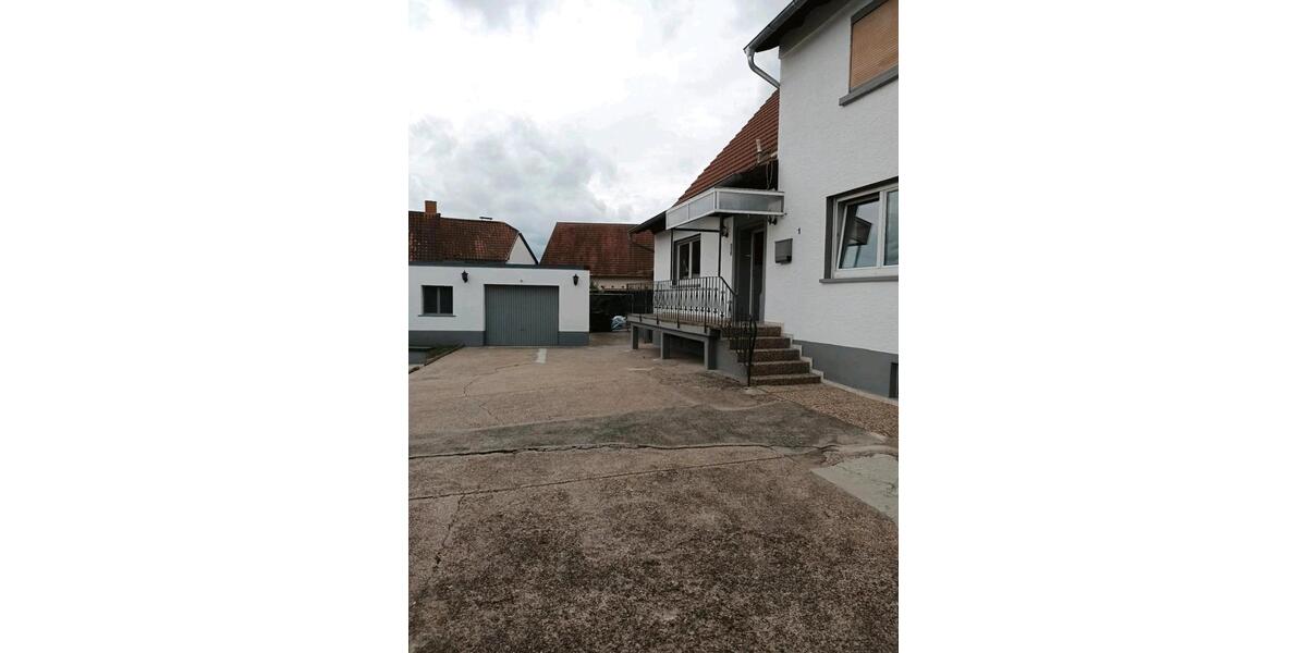 Einfamilienhaus Steinwenden - 7 Zimmer, 160 m&sup2;, 210.000&euro; | Angebot:26640063