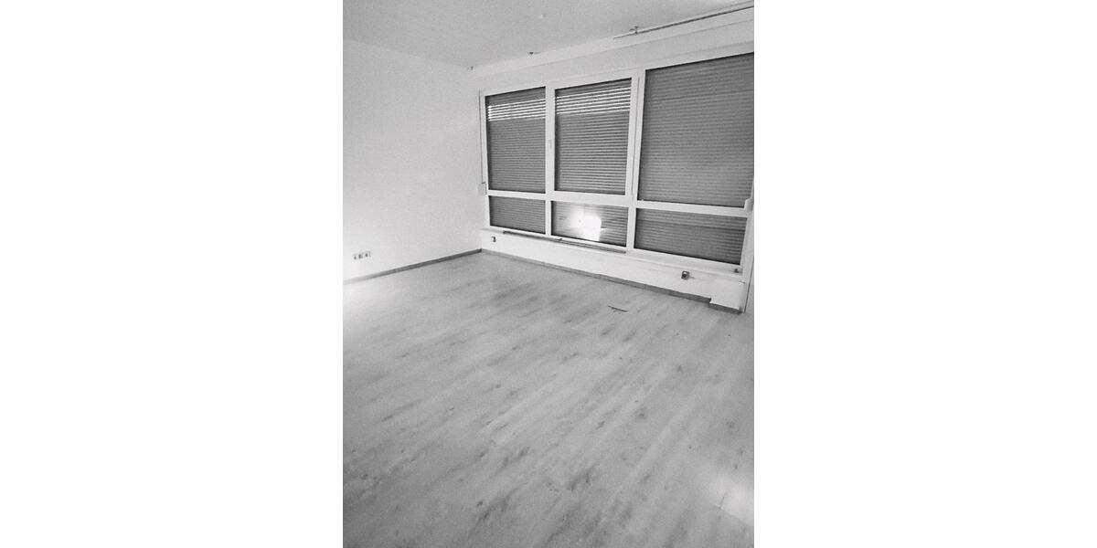 Etagenwohnung Kaiserslautern Betzenberg - 4 Zimmer, 125 m&sup2;, 1.500&euro; | Angebot:26185171