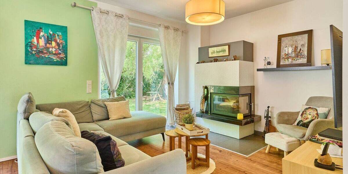Einfamilienhaus Kaiserslautern Innenstadt - 6 Zimmer, 223 m&sup2;, 645.000&euro; | Angebot:26695322