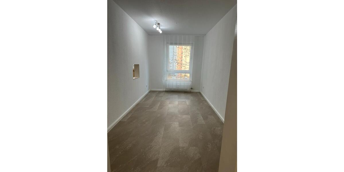 Etagenwohnung Kaiserslautern Betzenberg - 3.5 Zimmer, 90 m&sup2;, 1.100&euro; | Angebot:26322643