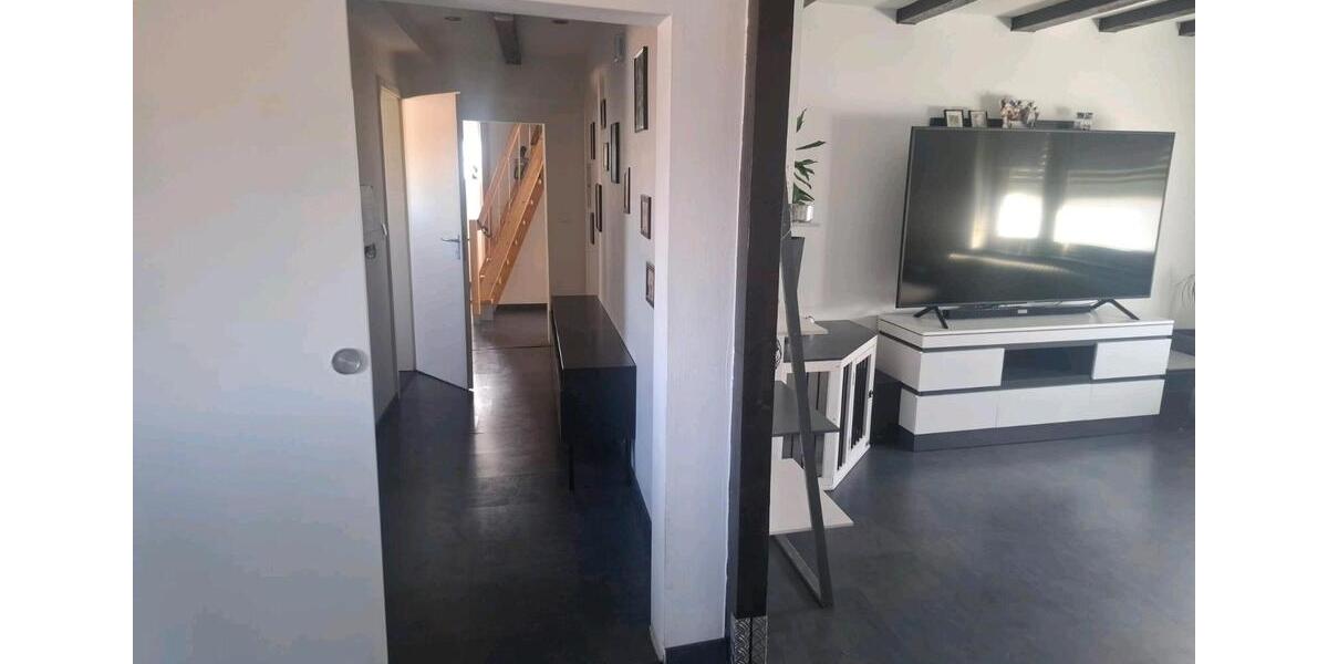 Etagenwohnung Bruchmühlbach-Miesau Miesau - 2 Zimmer, 90 m&sup2;, 950&euro; | Angebot:26179231