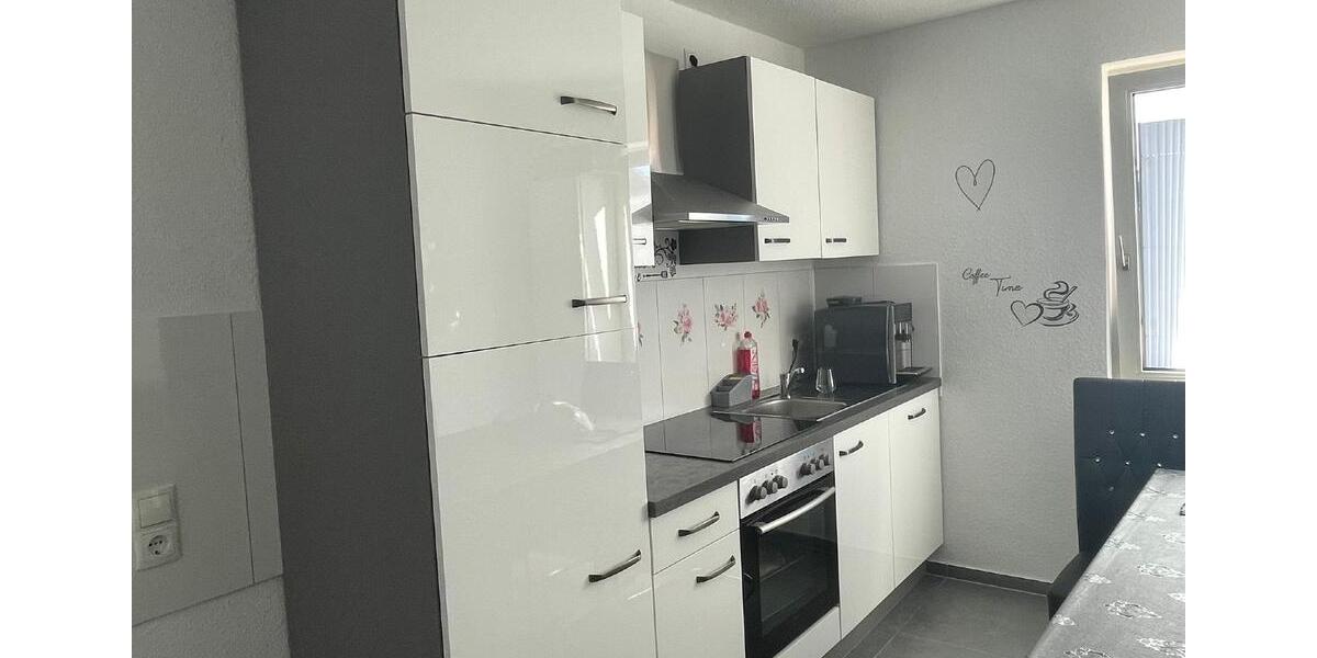Dachgeschoßwohnung Bad Dürkheim - 2.5 Zimmer, 79 m&sup2;, 890&euro; | Angebot:26363186