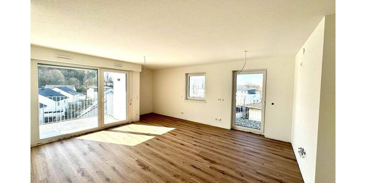 Etagenwohnung Kaiserslautern Innenstadt - 2 Zimmer, 71 m&sup2;, 990&euro; | Angebot:26862658