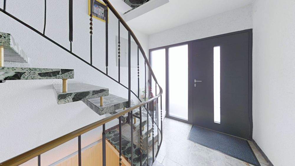 Mehrfamilienhaus, Wohnhaus Steinwenden - 8 Zimmer, 230 m&sup2;, 349.000&euro; | Angebot:25680348