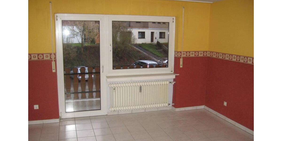 Etagenwohnung Meisenheim - 4 Zimmer, 100 m&sup2;, 850&euro; | Angebot:25945457