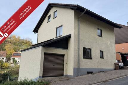 Haus Kaiserslautern / Morlautern Morlautern - 8 Zimmer, 244 m&sup2;, 449.000&euro; | Angebot:23548320