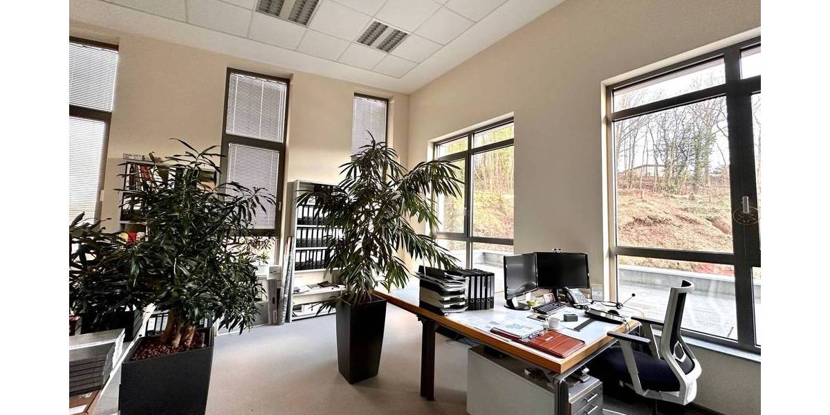 KL-Betzenberg - Citynahe Büroräume mit Parkmöglichkeiten in Top-Zustand 5 zimmer