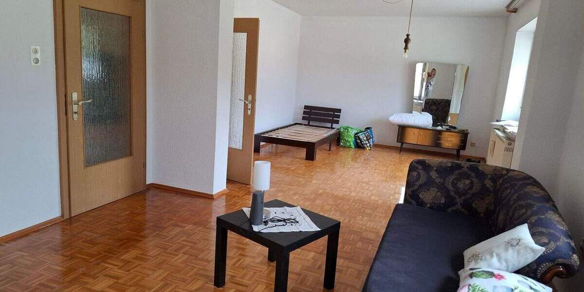 Mehrfamilienhaus, Wohnhaus Kaiserslautern Innenstadt - 6 Zimmer, 215.000&euro; | Angebot:26028129
