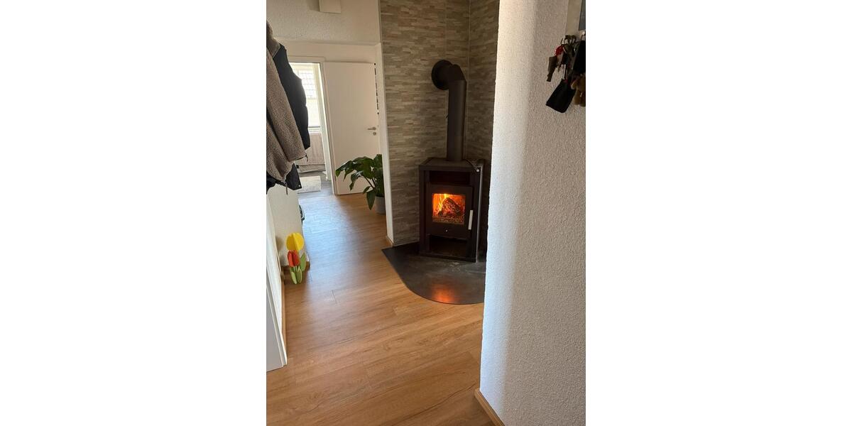 Etagenwohnung Steinbach am Donnersberg - 3 Zimmer, 93 m&sup2;, 800&euro; | Angebot:26296053