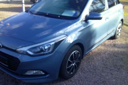 Hyundai i20 121.647 km 9.290 &euro; Landstuhl 66849