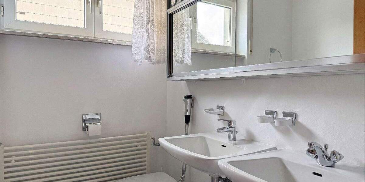 Doppelhaushälfte Kaiserslautern Innenstadt - 6 Zimmer, 144 m&sup2;, 315.000&euro; | Angebot:25915503