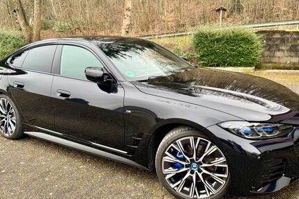 BMW i4 39.902 km 46.900 &euro; Landstuhl 66849