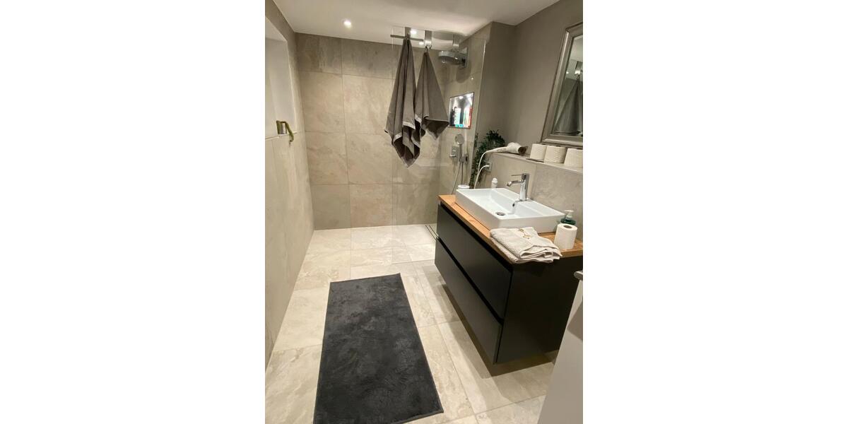 Doppelhaushälfte Bad Dürkheim - 7 Zimmer, 150 m&sup2;, 370.000&euro; | Angebot:25543670