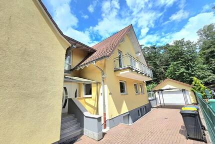 IK | Erfenbach: großzügiges Einfamilienhaus mit privatem Garten