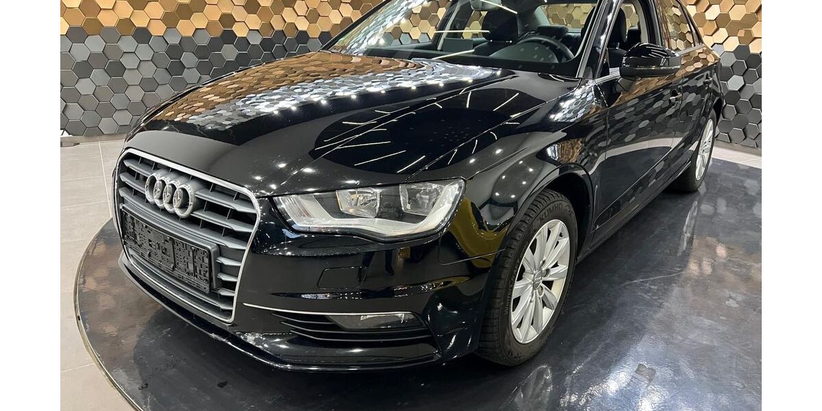 Audi A3 170.967 km 11.948 € Eisenberg 67304