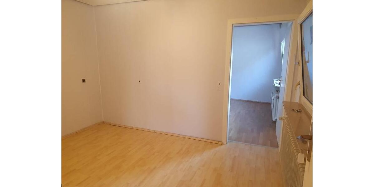 Einfamilienhaus Winnweiler - 5 Zimmer, 92 m&sup2;, 140.000&euro; | Angebot:27232355