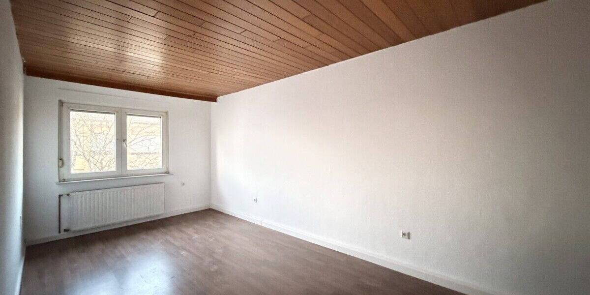 Etagenwohnung Pirmasens Innenstadt - 3 Zimmer, 60 m&sup2;, 39.000&euro; | Angebot:26779110