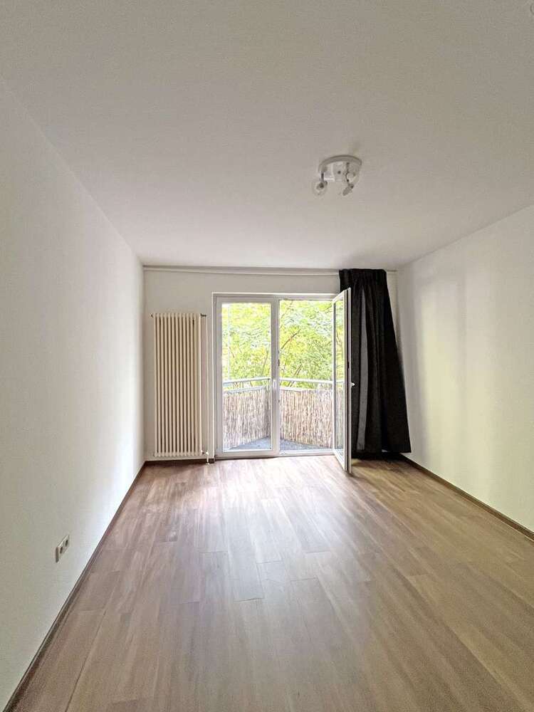 Wohnung zum Mieten in Kaiserslautern 330 € 24 m²