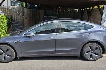 Tesla Model 3 35.000 km 27.000 &euro; Hirschhorn/Pfalz 67732