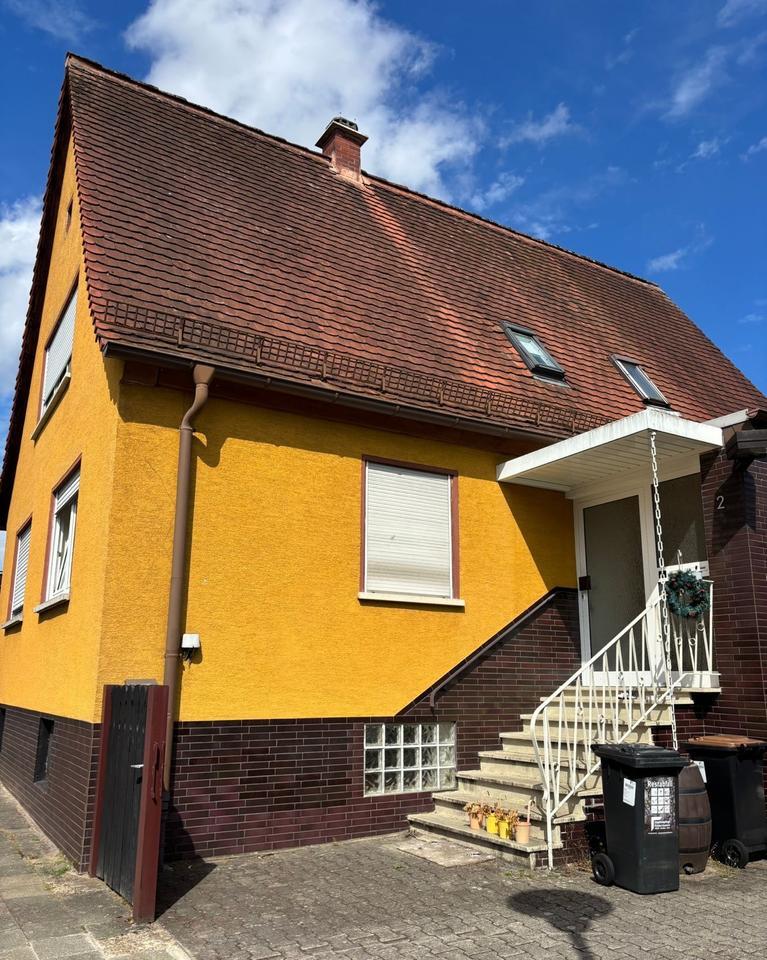 Schönes Einfamilienhaus in Siegelbach mit großer Garage