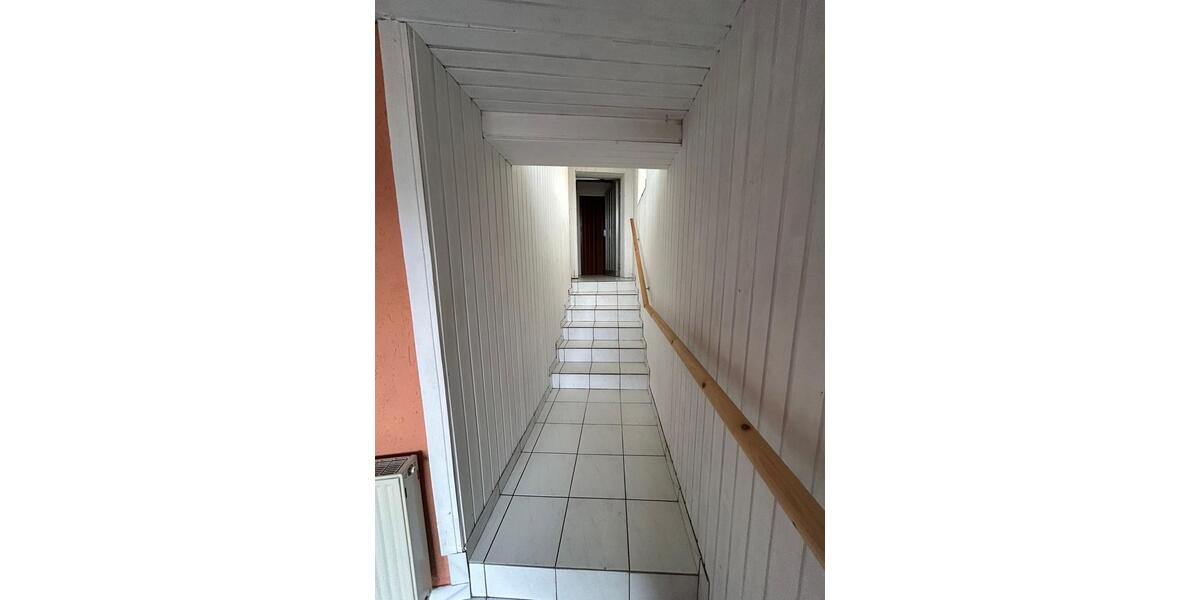 Einfamilienhaus Hermersberg - 6 Zimmer, 94 m&sup2;, 180.000&euro; | Angebot:26103828