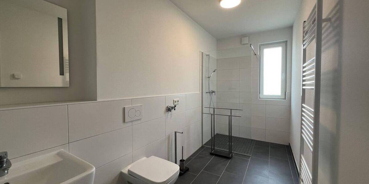 Etagenwohnung Kirchheimbolanden - 4 Zimmer, 104 m&sup2;, 1.200&euro; | Angebot:26627388