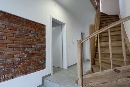 Haus Kaiserslautern Betzenberg - 5 Zimmer, 148 m&sup2;, 1.800&euro; | Angebot:27604694