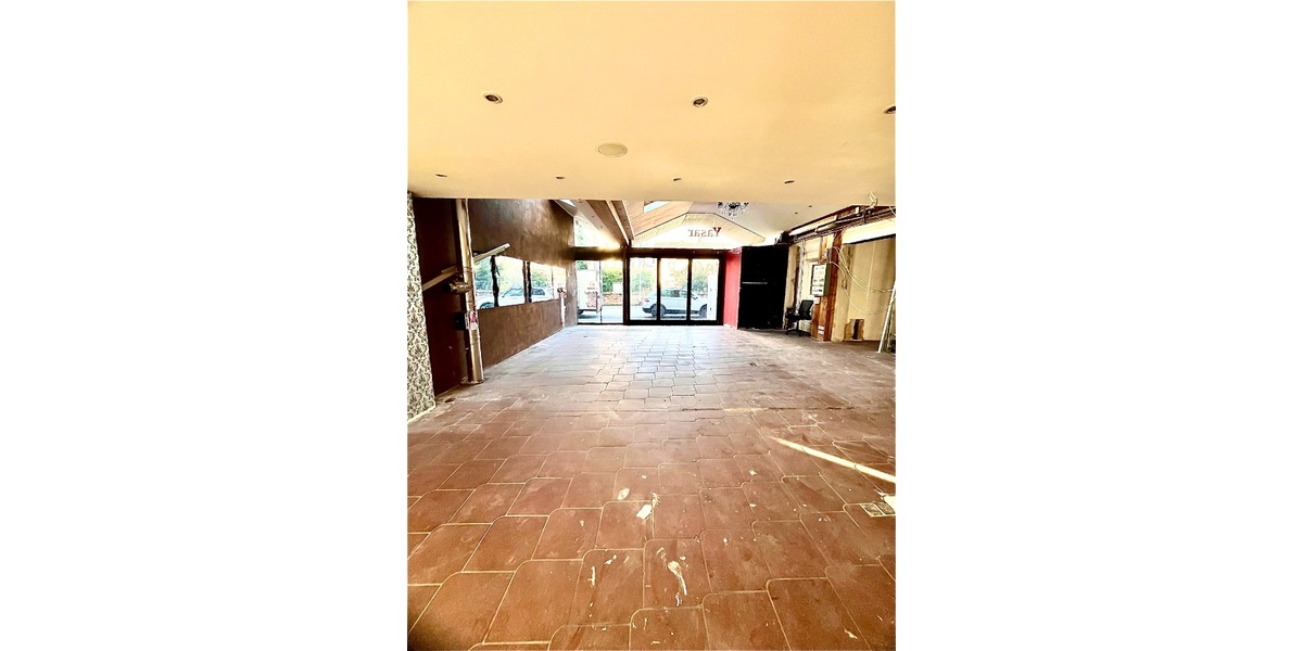 BüroLadenfläche im Ortskern von Enkenbach-Alsenborn zu verpachten. - Gewerbeobjekt Enkenbach-Alsenborn Alsenborn | Angebot:26249049